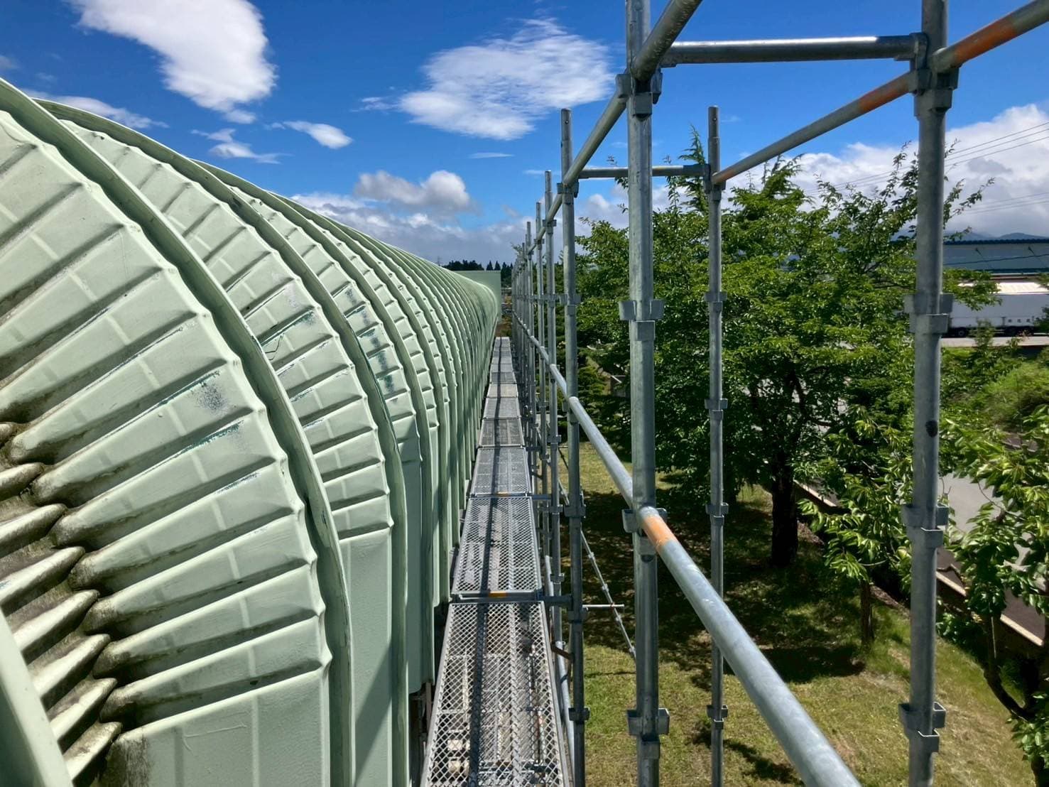 【山形県新庄市】 工場 遮熱塗装工事着工